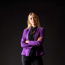Freelancer Yuliia Y. — Ukraine, Kiew. Fachgebiet — Webdesign, Verpackungs- und Etikettendesign