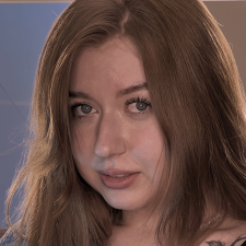 Freelancer Nadia Z. — Ukraine, Rovno. Core skill — Business Card Design, Logo Design