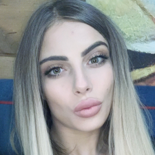 Freelancer Raisa Z. — Ukraina, Kijów. Specjalizacja — Copywriting, Tłumaczenie tekstów