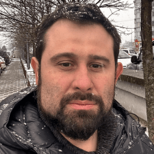 Zleceniodawca Oleg Z. — Ukraina, Kijów.