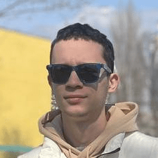 Freelancer Yevhenii L. — Ukraina, Kijów. Specjalizacja — Projektowanie stron internetowych, Projektowanie aplikacji mobilnych