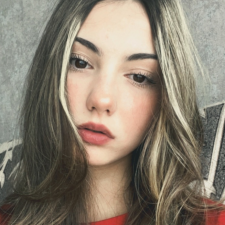 Freelancer Zlata V. — Ukraine, Rovno. Core skill — Logo Design, Text Translation