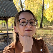 Freelancer Nadiia A. — Ukraina, Kijów. Specjalizacja — Edycja i korekta tekstu, Praca z klientami