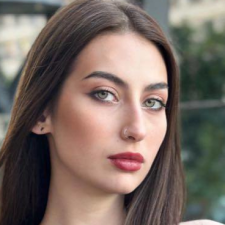 Freelancer Adelina Y. — Kazakhstan, Almaty (Alma-Ata). Core skill — Interface Design (UI/UX), Mobile Apps Design