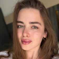 Freelancer Alina — Ukraine, Kyiv. Core skill — Web Programming, PHP