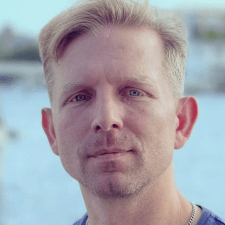 Zleceniodawca Dmitrii K. — Stany Zjednoczone, Miami.