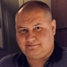 Freelancer Yury F. — Kazachstan, Ałmaty (Alma-Ata). Specjalizacja — Badania marketingowe, Kompleksowe prace nad stroną internetową