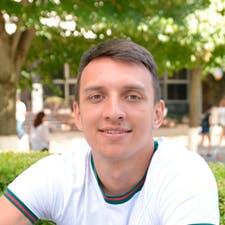 Freelancer Artyom K. — Tajlandia, Samui. Specjalizacja — Projektowanie stron internetowych, Projektowanie stron w mediach społecznościowych