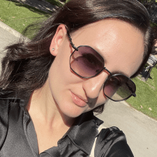 Freelancer Alena Z. — Estonia, Tallin. Specjalizacja — Identyfikacja wizualna, C i C++