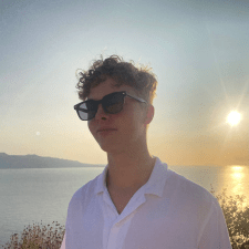 Freelancer Pavlo P. — Ukraine, Kyiv. Core skill — HTML & CSS, Poems, Songs & Prose