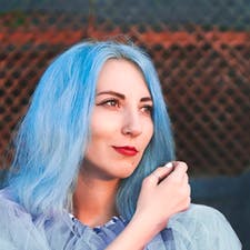Freelancer Alice M. — Ukraina, Kijów. Specjalizacja — Projektowanie stron internetowych, Loga