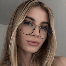 Freelancer Alina D. — Ukraine, Kiew. Fachgebiet — Interface-Design (UI/UX), Webdesign