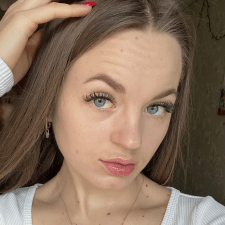 Фрилансер Аліна Х. — Украина, Нежин. Специализация — Английский язык, Обработка фото