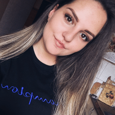 Алёна Хохлова