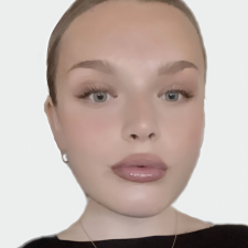 Freelancer Anastasiia H. — Ukraine, Ahtyrka. Core skill — Customer Support, English