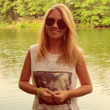 Freelancer Anastasia L. — Ukraina, Dniepr. Specjalizacja — Tworzenie modeli 3D, Projektowanie stron internetowych