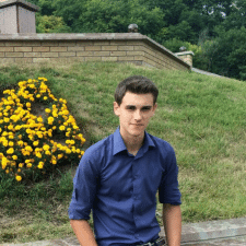 Freelancer Andrii M. — Ukraina, Tarnopol. Specjalizacja — Loga, Projektowanie stron internetowych