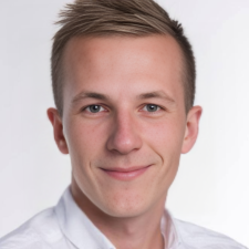 Freelancer Andrii S. — Ukraine, Kyiv. Core skill — Desktop Apps, Databases & SQL