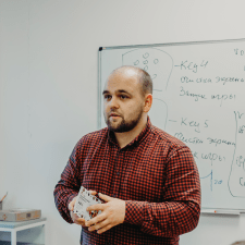 Фрилансер Андрей Л. — Украина, Киев. Специализация — Разработка презентаций, Полиграфический дизайн