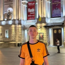 Freelancer Andrii M. — Ukraina, Równe. Specjalizacja — Obróbka zdjęć, Copywriting