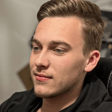 Freelancer Andrii O. — Ukraina, Tarnopol. Specjalizacja — C i C++, Systemy wbudowane i mikrokontrolery