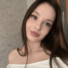 Freelancer Anna B. — Ukraine, Mykolaiv. Specialization — Logo Design, Web Design