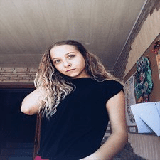 Анна Романович