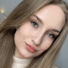 Freelancer Anna I. — Ukraina, Użhorod. Specjalizacja — Usługi prawne, Pisanie artykułów