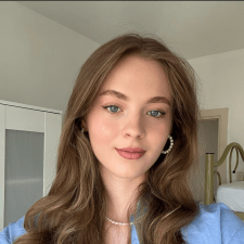 Freelancer Anna K. — Taiwan. Specialization — Video Processing
