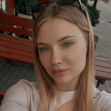 Freelancer Anna P. — Polska. Specjalizacja — Praca z klientami, Język polski