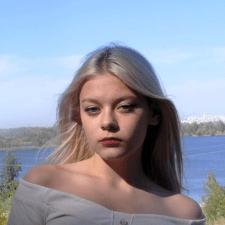 Freelancer Anna P. — Ukraine, Kharkiv. Core skill — Interface Design (UI/UX)