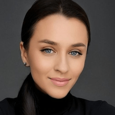 Freelancer Anna I. — Ukraine, Kyiv. Core skill — Social Media Page Design, Content Management