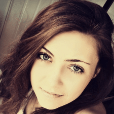 Анна Громова