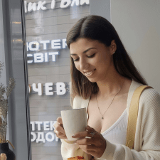 Freelancer Anna P. — Ukraina, Winnica. Specjalizacja — Projektowanie wizytówek, Loga