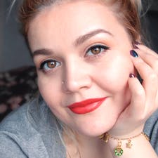 Freelancer Anna D. — Ukraina. Specjalizacja — Projektowanie wizytówek