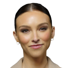Freelancer Antonina P. — Ukraine, Uzhgorod. Core skill — Social Media Marketing (SMM), Video Advertising