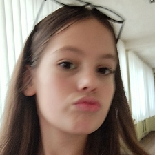 Фрилансер Поліна Ц. — Украина, Киев. Специализация — AI в дизайне, Иллюстрации и рисунки