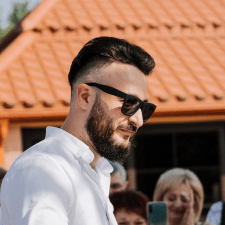 Заказчик Artur K. — Украина, Ивано-Франковск.