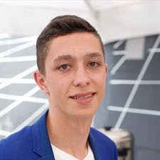 Фрилансер Владислав Д. — Украина, Хмельницкий. Специализация — Реклама в социальных медиа, Контент-менеджер