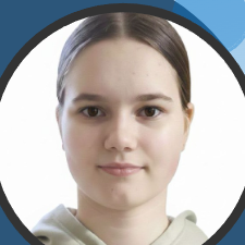 Freelancer Karyna M. — Ukraine. Core skill — Web Programming