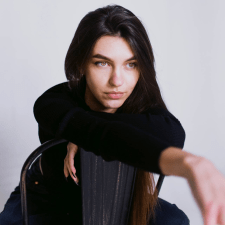 Freelancer Anna B. — Ukraina, Charków. Specjalizacja — Loga, Projektowanie interfejsów użytkownika (UI/UX)