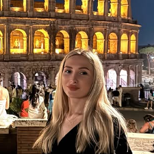 Freelancer Lolita B. — Ukraine, Kyiv. Core skill — Video Creation by Artificial Intelligence, Content Management