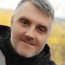 Freelancer Oleg B. — Ukraina, Pierwomajskiego. Specjalizacja — Reklama zewnętrzna, Projektowanie dla poligrafii