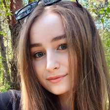 Freelancer Bogdana K. — Ukraine, Rovno. Core skill — Text Translation, Photo Processing