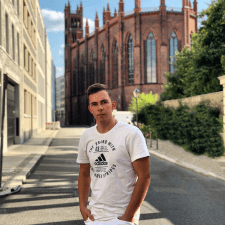 Freelancer Bogdan P. — Ukraina, Dniepr. Specjalizacja — Układ HTML i CSS, Javascript & Typescript
