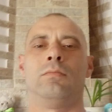 Freelancer Viktor B. — Ukraina, Zdolbunów. Specjalizacja — Język angielski, Copywriting