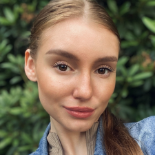 Фрилансер Arina B. — Польша. Специализация — Продвижение в социальных сетях (SMM), Оформление страниц в социальных сетях
