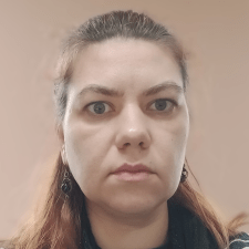 Freelancer Anna V. — Ukraina, Dniepr. Specjalizacja — Badania marketingowe, Nazewnictwo i slogany