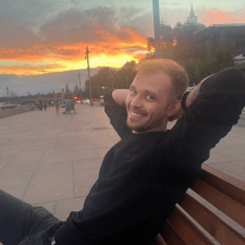 Freelancer Sergey Y. — Thailand, Chiang Mai. Fachgebiet — Python, Bot-Entwicklung