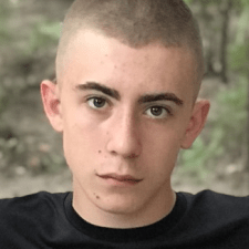 Фрилансер Александр У. — Украина, Ахтырка. Специализация — Логотипы, Дизайн визиток